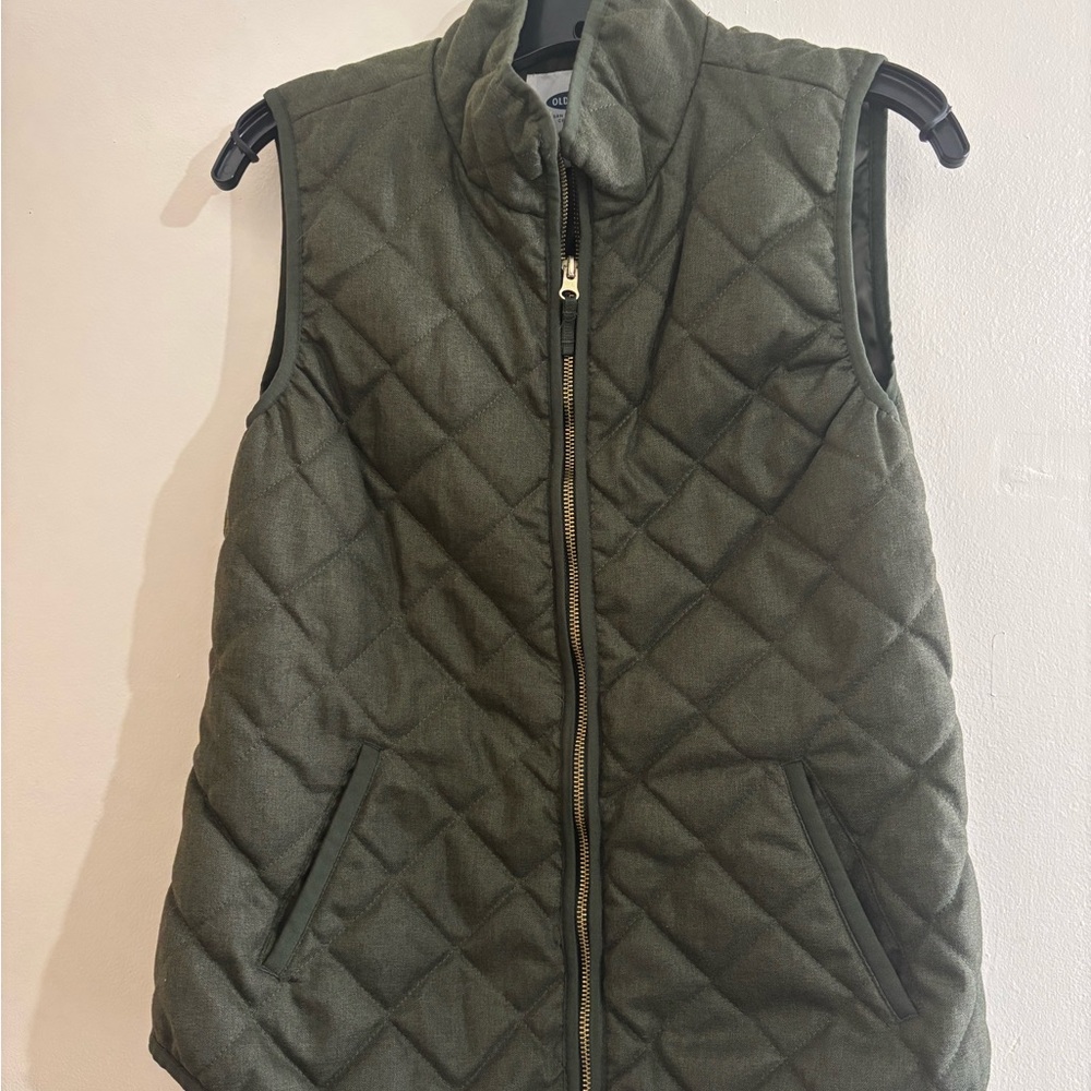 Old Navy Quilted Green Vest